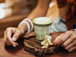 Meet the women founders behind Bengaluru’s matcha boom — from Turtle and Ela to Purpose and TEKA. (Freepik)