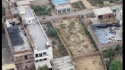Illegal dyeing units polluting Faridabad drains Illegal dyeing units polluting Faridabad drains