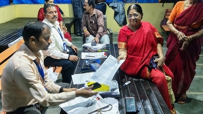 Fakirappa, a superintendent rank officer overseeing SIR work at 10 booths in the constituency, suffered serious injuries to his teeth and lips as a result of the assault. (ANI) Fakirappa, a superintendent rank officer overseeing SIR work at 10 booths in the constituency, suffered serious injuries to his teeth and lips as a result of the assault. (ANI)