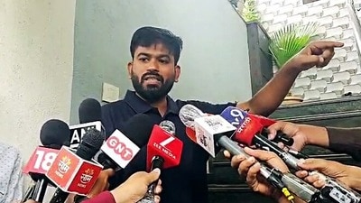 అమిత్ షా రాజీనామాకు అభిజీత్ దిప్కే డిమాండ్: హోం మంత్రిపై తీవ్ర ఆరోపణలు (ANI Video Grab) అమిత్ షా రాజీనామాకు అభిజీత్ దిప్కే డిమాండ్: హోం మంత్రిపై తీవ్ర ఆరోపణలు (ANI Video Grab)