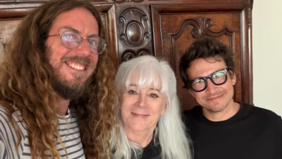 Taran Nolan Smith (L), Patricia Richardson, and Jonathan Taylor Thomas (R). (Patricia Richardson/ Instagram) Taran Nolan Smith (L), Patricia Richardson, and Jonathan Taylor Thomas (R). (Patricia Richardson/ Instagram)