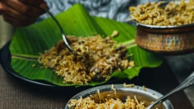 মিডডে মিল-এ সপ্তাহে একদিন চিকেন বিরিয়ানি?কোন সরকারের অন্দরে চলছে উদ্যোগ! মিডডে মিল-এ সপ্তাহে একদিন চিকেন বিরিয়ানি?কোন সরকারের অন্দরে চলছে উদ্যোগ!
