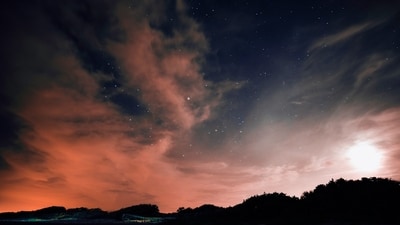 A view of the night sky amid sounds of sonic boom in Florida. Image for representational purposes. (Unsplash) A view of the night sky amid sounds of sonic boom in Florida. Image for representational purposes. (Unsplash)