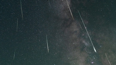Skywatchers have multiple reasons to look up this week as the Southern Delta Aquariids and Alpha Capricornids meteor showers reach their annual peak overnight on July 30-31. (Representative) (Unsplash) Skywatchers have multiple reasons to look up this week as the Southern Delta Aquariids and Alpha Capricornids meteor showers reach their annual peak overnight on July 30-31. (Representative) (Unsplash)