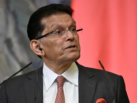 ‘স্ত্রী-সতীনের ঝগড়া নয়’, ভারত, চিন, USর সঙ্গে ঢাকার সম্পর্ক নিয়ে সরব খলিলুর Nemenov/Pool via REUTERS