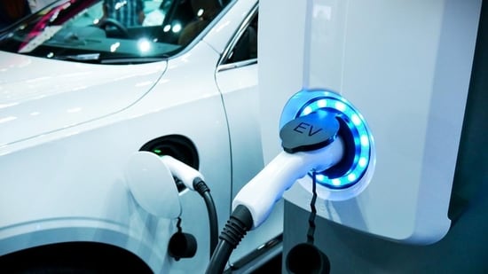 EV (Shutterstock)
