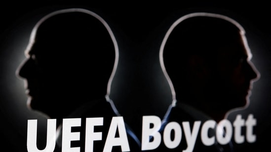 UEFA has threatened to boycott FIFA competitions over Gianni Infantino's $20 billion investor plan. (REUTERS/Dado Ruvic/Illustration)