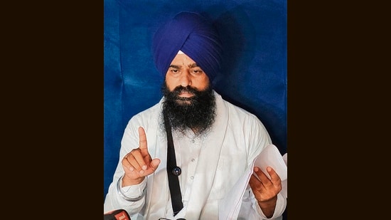 The jathedar’s remarks came a day after AAP MLA Inderbir Singh Nijjar submitted the state government’s 26-page response to the Takht decree on the Jaagat Jot Sri Guru Granth Sahib Satkar (Amendment) Act, 2026. (HT)