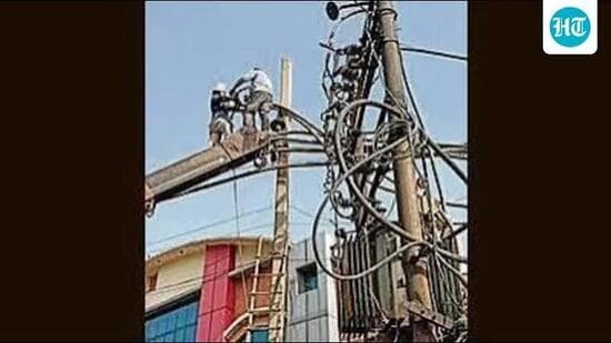 The rain-induced faults came when the utility had begun clearing complaints that piled up during the employees’ agitation. (HT FILE)
