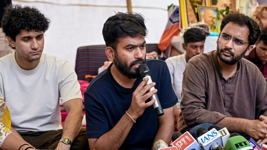 CJP founder Abhijeet Dipke and spokesperson Ashutosh Ranka said legal reforms alone would not be enough to stop paper leaks.