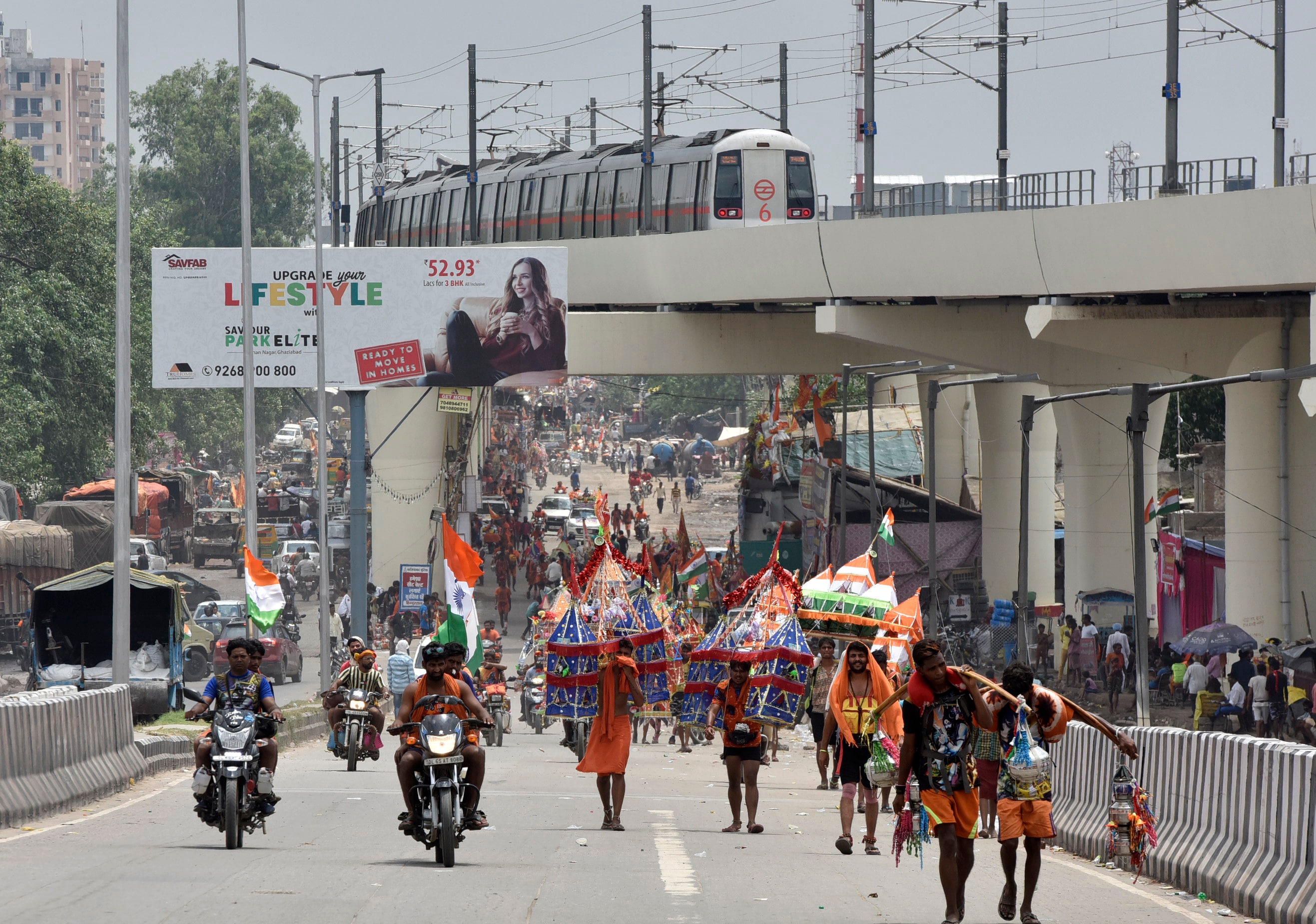 Kanwariyas, during the yatra, in NCR. (HT File Photo)