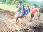12 years after Palghar’s birth, man with severe injuries carried over 1 km in a makeshift doli as road remains incomplete