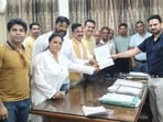 The delegation urged the administration to undertake a comprehensive cleaning of the entire sewer network using specialised machinery. (HT Photo)