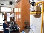 nder the Natural Gas and Petroleum Products Distribution Order, 2026, issued under the Essential Commodities Act, households are required to switch to PNG within three months of receiving notice. (HT File)