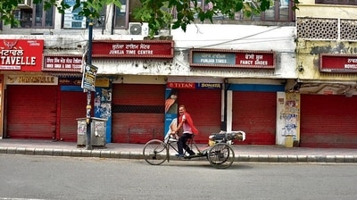 Shops closed during Punjab Bandh in Amritsar on Thursday. (Sameer Sehgal/HT) Shops closed during Punjab Bandh in Amritsar on Thursday. (Sameer Sehgal/HT)