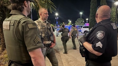Cops present at the Clackamas Town Center amid reported shooting. (Facebook/Clackamas County Sheriff's Office) Cops present at the Clackamas Town Center amid reported shooting. (Facebook/Clackamas County Sheriff's Office)