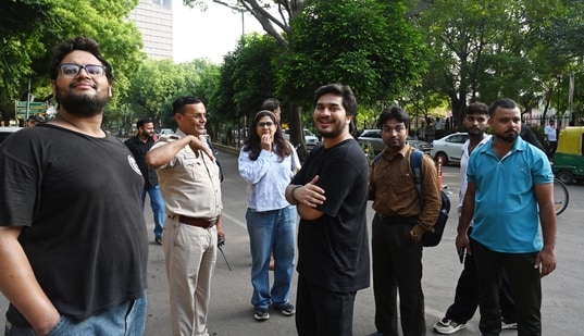 Students at Jantar Mantar after the Cockroach Janata Party (CJP) called off its agitation following the resignation of Union Education Minister Dharmendra Pradhan, in New Delhi, India, on Sunday, July 26 (Arvind Yadav/HT FILE)