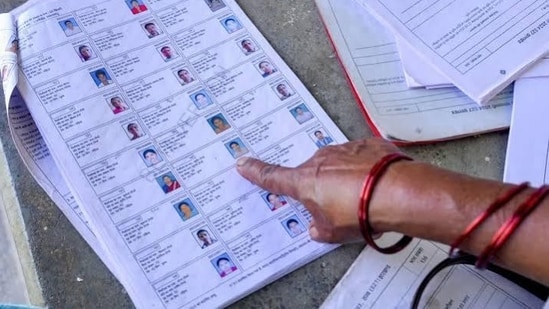 The enumeration exercise began across the state on June 30, during which Booth Level Officers (BLOs) conducted door-to-door visits to distribute, collect and verify enumeration forms. (HT Photos)