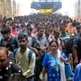 শিয়ালদহ স্টেশনে দূরপাল্লার যাত্রীদের যাতায়াত আরও সহজ, দ্রুত ও স্বাচ্ছন্দ্যপূর্ণ করতে বড় পদক্ষেপ নিল পূর্ব রেল। 