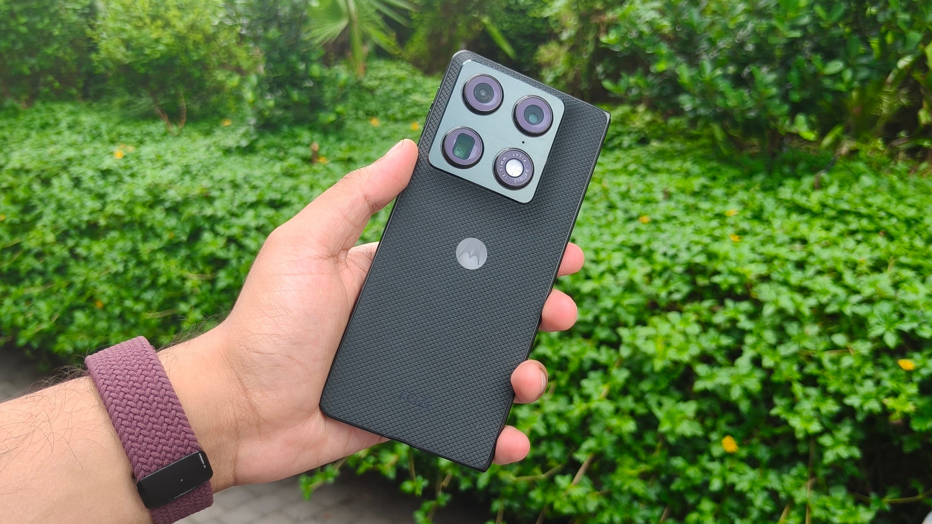 The Razr Fold lacks the visual exclusivity expected from Motorola's most expensive smartphone yet. (Shubh Bhushan - Hindustan Times)