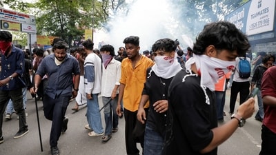 Protest organised by SFI in support of CJP, demanding the resignation of Education Minister Dharmendra Pradhan over NEET examination paper leaks. in Kochi (REUTERS)