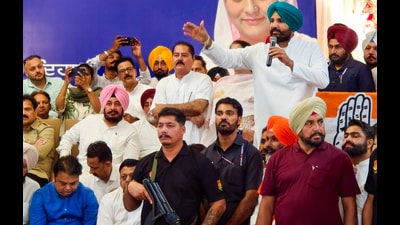Punjab Pradesh Congress Committee president Amarinder Singh Raja Warring addressing party workers during the ‘Har Booth Mazboot’ campaign of Congress in Patiala on Saturday. (ANI)