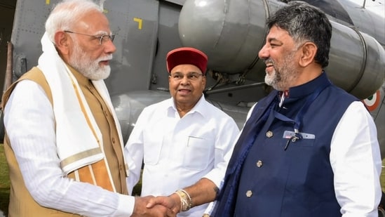 "We want to work together. I appeal to you, let us all work together,” Shivakumar told PM Modi during his speech.