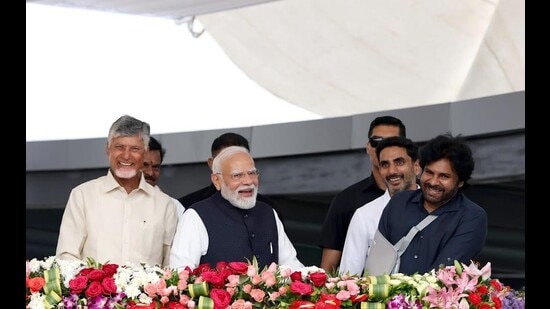 He described the day as a landmark in Andhra Pradesh’s march towards achieving the ‘Swarna Andhra Vision.’ (HT Photo)