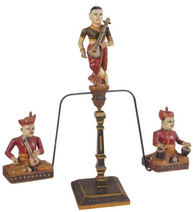 A balancing toy from Rajasthan made in painted wood (Humayun’s Tomb World Heritage Site Museum) A balancing toy from Rajasthan made in painted wood (Humayun’s Tomb World Heritage Site Museum)
