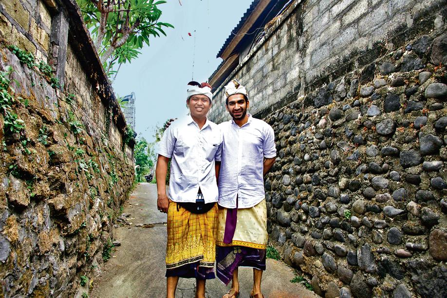 Vidit Taneja, of Savi and Vid, with Wayan in Bali Vidit Taneja, of Savi and Vid, with Wayan in Bali