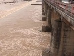 తగ్గుతున్న గోదావరి ఉధృతి