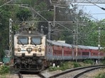 ప్రత్యేక రైళ్లు 