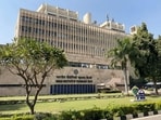 The X user argued that IIT should be a one-generation 