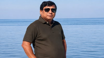 অফিস সিল-মেয়ের পেট্রোল পাম্পে তালা! দুবাইয়ে গা-ঢাকা টুলু মণ্ডলের অফিস সিল-মেয়ের পেট্রোল পাম্পে তালা! দুবাইয়ে গা-ঢাকা টুলু মণ্ডলের