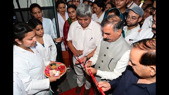 Chief minister Sukhvinder Singh Sukhu inaugurated and laid foundation stones of 26 development projects worth ₹333.25 crore for Chamba assembly constituency in Chamba on Sunday. (Deepak Sansta)
