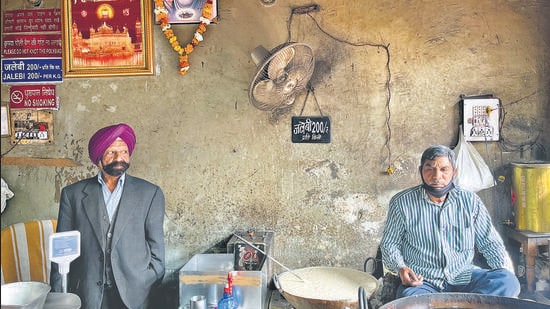 Founder’s elder son Jagmohan Singh with longtime cook Bhagwan Das, who retired six months ago. (Mayank Austen Soofi)