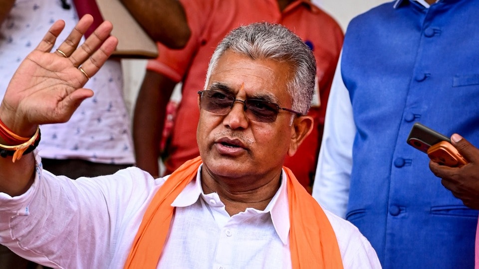 বিস্ফোরক দিলীপ ঘোষ