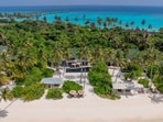 Siyam World is set across 54 acres on one of the most beautiful natural islands in Noonu Atoll. 