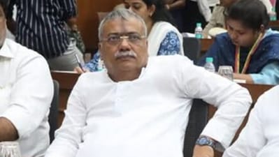 Unhappy over non-inclusion in K'taka cabinet, Cong MLA Yashavantaraygouda V Patil resigns. (yvpatil_official/Instagram)