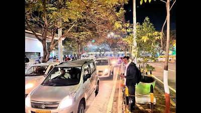 The survey comes amid growing dissatisfaction among commuters over last-minute cancellation of rides. (FILE) The survey comes amid growing dissatisfaction among commuters over last-minute cancellation of rides. (FILE)