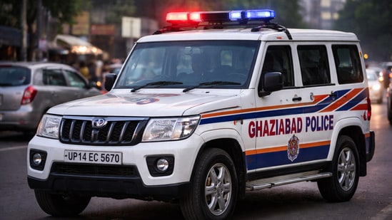 According to police, the incident happened around 7pm on Sunday when the guards and locals heard a loud noise of someone falling.