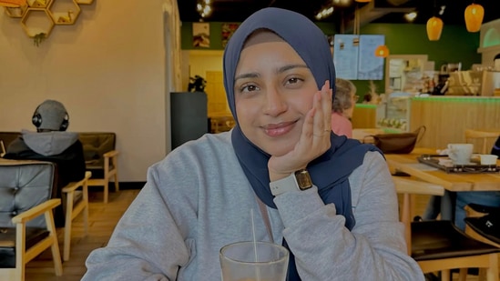 Woman balances work and side hustles for medical school.