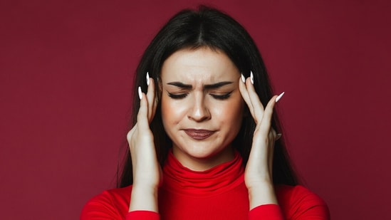 Migraine vs normal headache: How to tell the difference (Freepik)