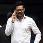 চোখের চিকিৎসার জন্য বিদেশে যাওয়ার অনুমতি চেয়ে সুপ্রিম কোর্টের দ্বারস্থ হয়েছিলেন ডায়মন্ড হারবারের সাংসদ অভিষেক বন্দ্যোপাধ্যায়।