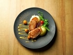Know how you can recreate a fine dining experience at home with the help of food presentation. (Picture credit: Freepik)