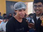 A birthday surprise that won hearts at Mumbai's Kelkar College.(Instagram/@bhujbal_ajinkya18)