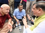 Arvind Kejriwal E20 protest LIVE: Aam Aadmi Party (AAP) National Convenor Arvind Kejriwal, accompanied by senior party leaders Sanjay Singh and Manish Sisodia, participates in a march towards Prime Minister Narendra Modi’s residence.