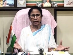 ‘আমার বইয়ের রয়্যালটি দিয়ে আমার চলে, তাও এবছর পাইনি, নিশ্চয় BJPর..’, ক্ষুব্ধ মমতা (MAMATA BANERJEE SOCIAL MEDIA/ANI Video Grab)