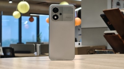 The POCO M8 Power pairs an 8000mAh battery with an AMOLED display, avoiding common compromises. (Shubh Bhushan - Hindustan Times)