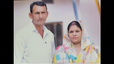 A couple was killed after the concrete roof of a room near their agricultural fields collapsed in Baraundi village under Ladwa subdivision of Kurukshetra district in the early hours of Tuesday. The deceased were identified as Karnail Singh (50) and his wife, Jaswinder Kaur (45). (HT Photo)